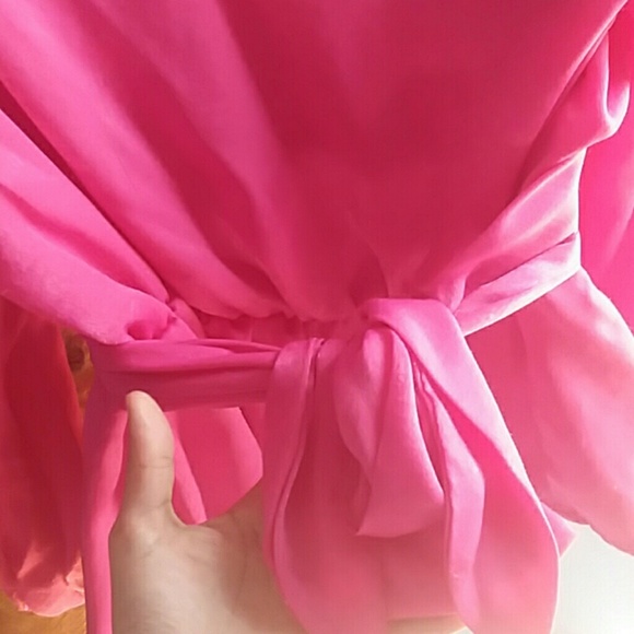 Pretty in Pink! 💖 Satiny Hot Pink Blouse - Picture 3 of 3